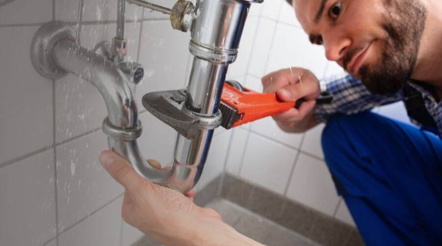 Expert burst pipe repair services in Earlysville, VA